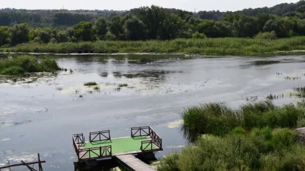 Tiempo lapso barco rafting paisaje del río de Southern Bug Gard Parque Nacional Ucrania — Vídeo de stock
