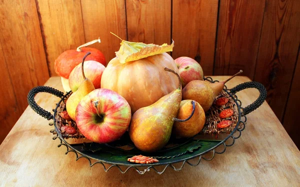 Calabaza, manzanas, peras — Foto de Stock