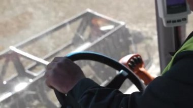 Biçerdöver buğday alan birleştirmek