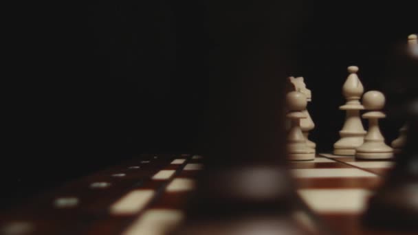 Schaakbord en schaakstukken — Stockvideo