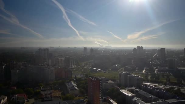 Letecký pohled na město Novosibirsk — Stock video