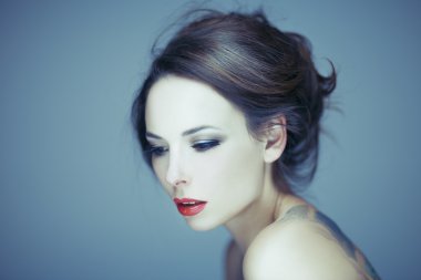 güzel kadın studio vurdu