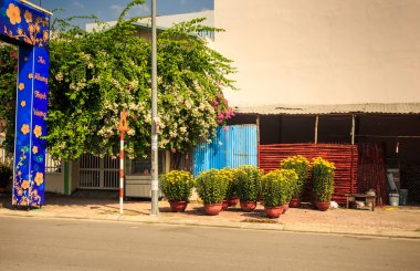 Kasımpatı sokak pazarında Vietnam tencere