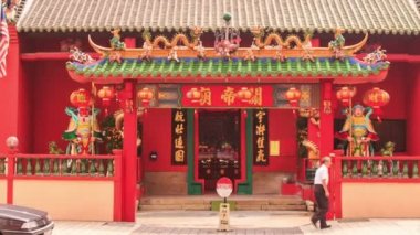 Küçük Hint Tapınağı girişine