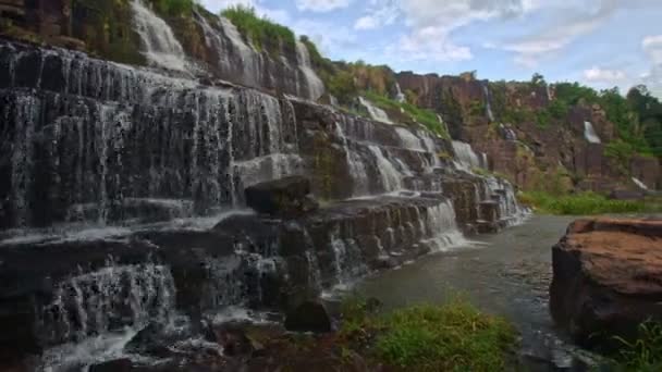 Cascada de cascada Panagarh en Vietnam — Vídeos de Stock
