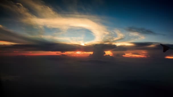 Hermoso cielo al atardecer — Vídeos de Stock