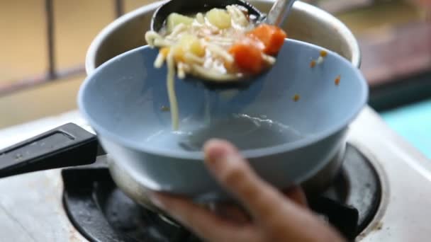 soupe en train de cuire