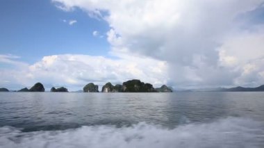 Fırtına bulutları Island üzerinde