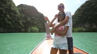 Tayland teknede Çift