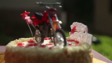 Doğum günü motosiklet pastası