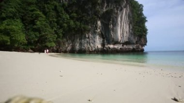 Tropikal gelin ve damat