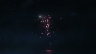 parlak havai fişek
