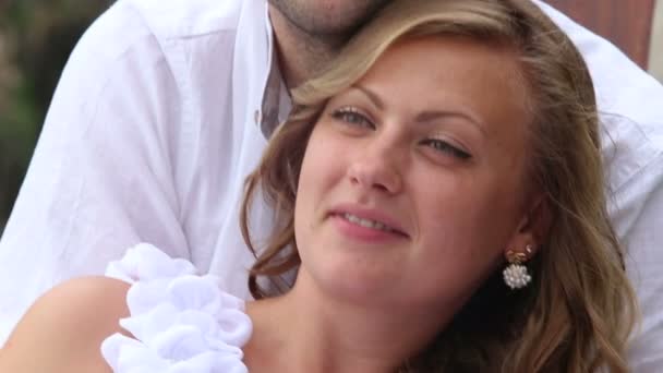 Bride and groom on boat in sea — Stock Video