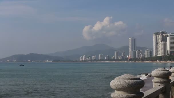 Panorama de la ciudad turística de Nha-Trang — Vídeos de Stock