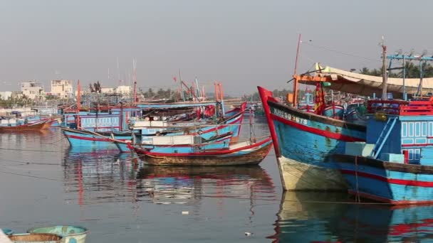 Bateaux de pêche au Vietnam — Video