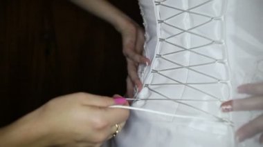 Dres düğün gelinler ipe nedime