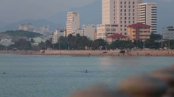 Stadt- und Meerpanorama in Vietnam — Stockvideo