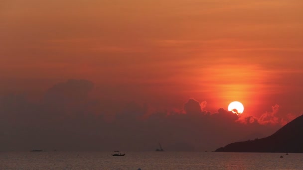 Panorama of sunrise above sea — Stock Video