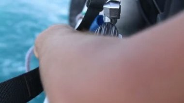 oksijen silindir sisteme yükleme Yardımcısı koyar