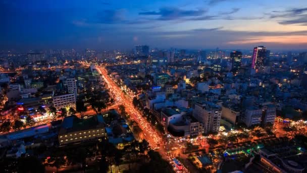 Semáforos nocturnos — Vídeos de Stock