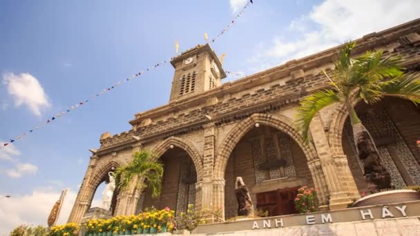古老的天主教堂在越南 — 图库视频影像