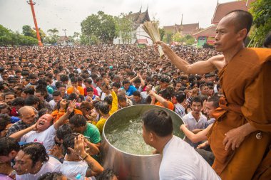 Wat Phra Bang manastır ana gün töreni