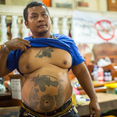 Bang Pra Manastırı'nda Ustalık Günü Töreni