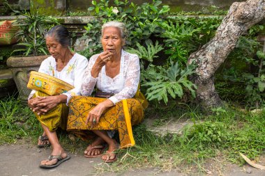 İnsanlar daha önce Nyepi kutlama sırasında 