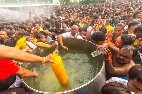 Master Day Ceremony at Wat Bang Phra — Stock Photo, Image