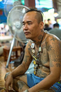 Kimliği belirsiz katılımcıları Wai Kroo