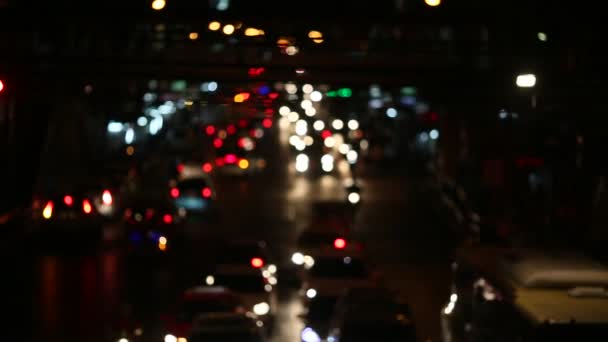 Nacht verkeerslichten — Stockvideo