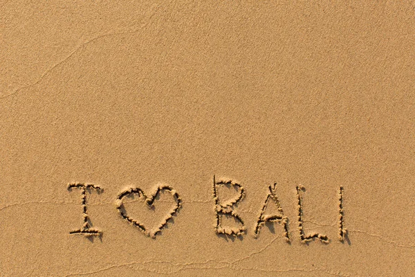Amo Bali - iscrizione sulla sabbia — Foto Stock