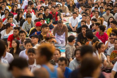 Bilinmeyen ana gün katılımcıların 