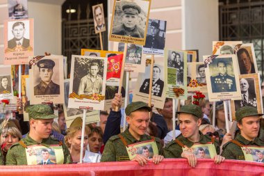  Ölümsüz alayın Mart