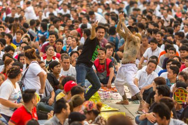 Bilinmeyen katılımcılar Master gün töreni 