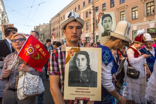 Participants of Immortal Regiment — Stock Photo, Image