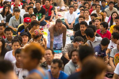 Master gün töreninde mümkün Khong Khuen