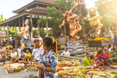 Nyepi - sessizlik balinese günü