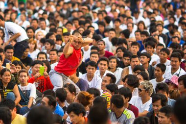 Wai Kroo ritüel Bang Pra manastırda