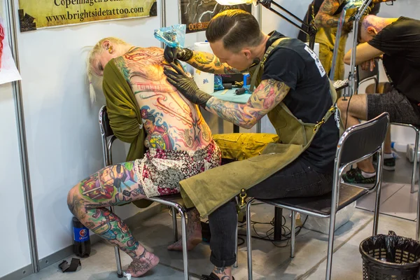 Convention internationale sur le tatouage à Cracovie — Photo