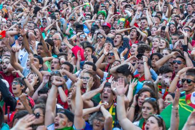  Maç sırasında Portekizce hayranları