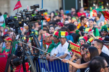  Maç sırasında Portekizce hayranları