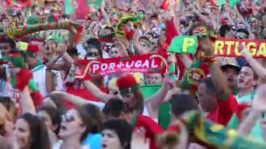 Maç sırasında Portekizce hayranları