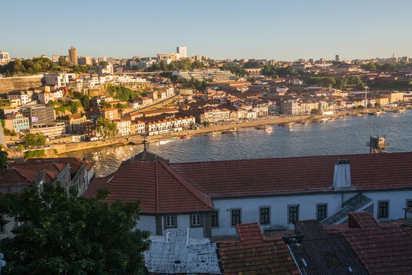 Rio Douro e costa — Fotografia de Stock