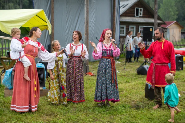 民俗文化ロシア紅茶のお祭り — ストック写真