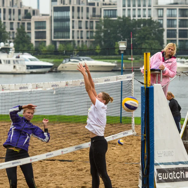 Mistrzostwa świata w Petersburgu na boisko do siatkówki plażowej — Zdjęcie stockowe