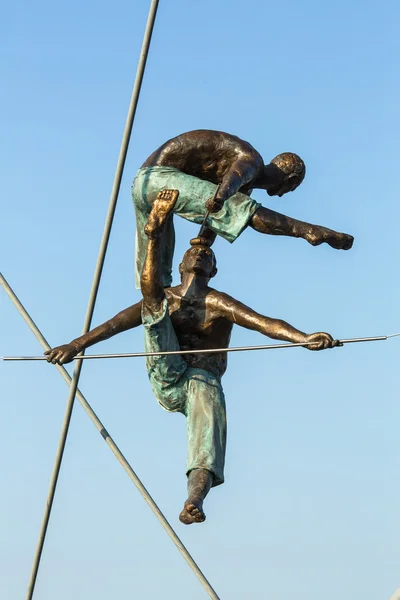 Umělecké instalace železných soch — Stock fotografie
