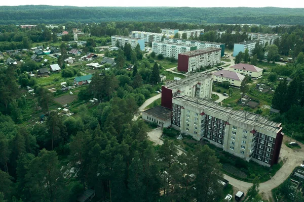 ロシアのレニングラード地方の都市村のトップビュー — ストック写真