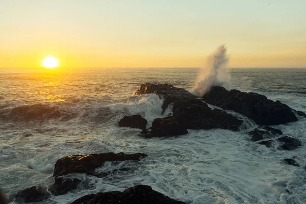 Océano Atlántico Surf Atardecer Portugal —  Fotos de Stock