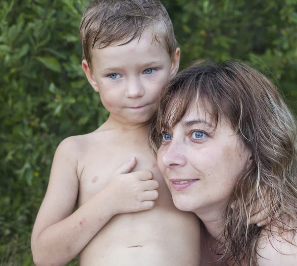 Mutter und Sohn — Stockfoto